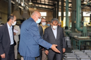 بازدید استاندار قزوین از شرکت پلاتین ایران